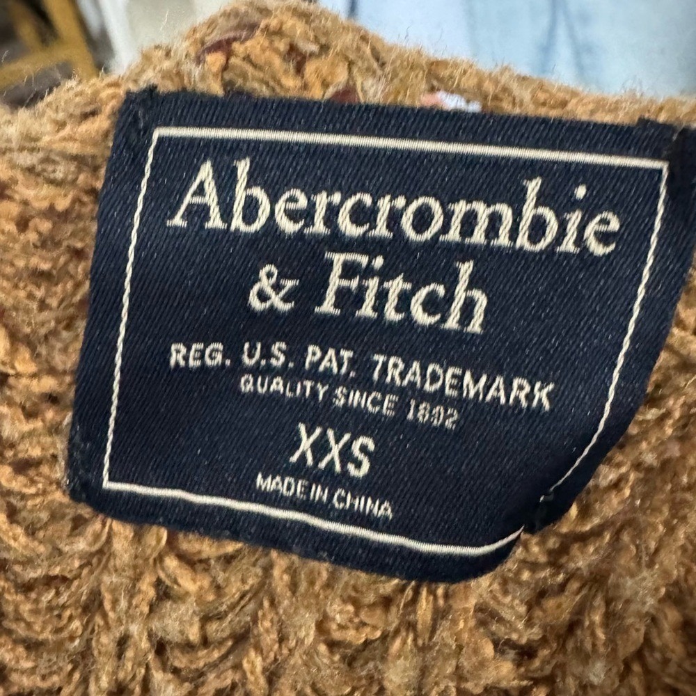 Oversized Abercrombie & Fitch stitch brown cardigan xxs - Picture 4 of 6